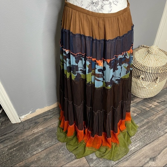 BCBGMAXAZRIA Women’s Tiered Colored Boho Skirt Bohemian Skirt XS Blue Orange - Picture 3 of 5
